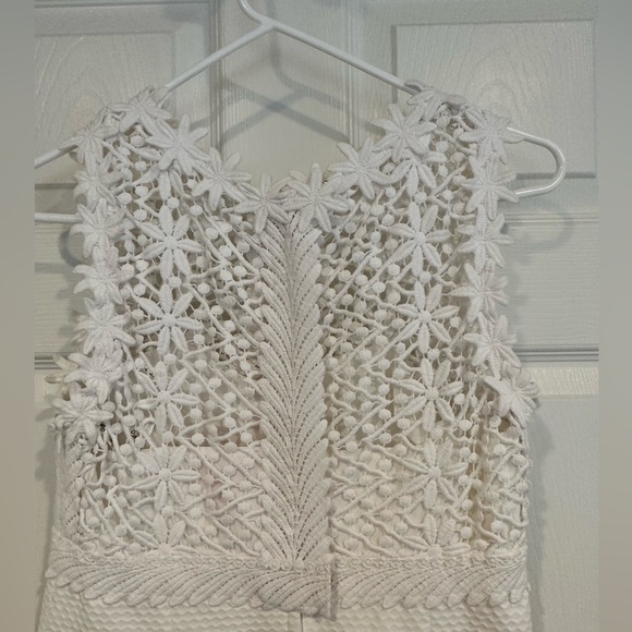 Lilly Pulitzer white lace dress, size 4 - Picture 2 of 6